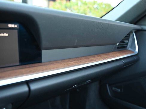 Used 2020 Porsche 911 Carrera image 21