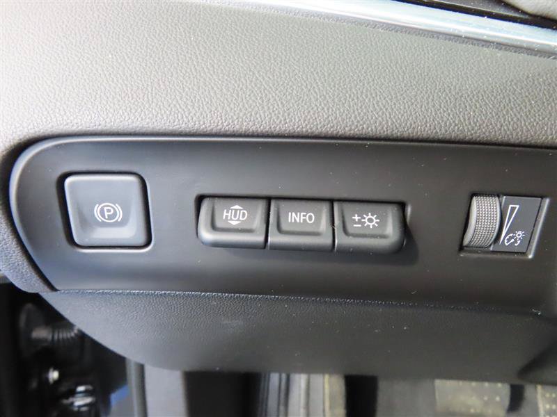 Used 2022 Buick Enclave Avenir w/ Trailering Package, 5000 lbs. AWD/4WD image 20
