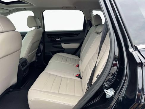 Used 2025 Honda CR-V EX-L image 9