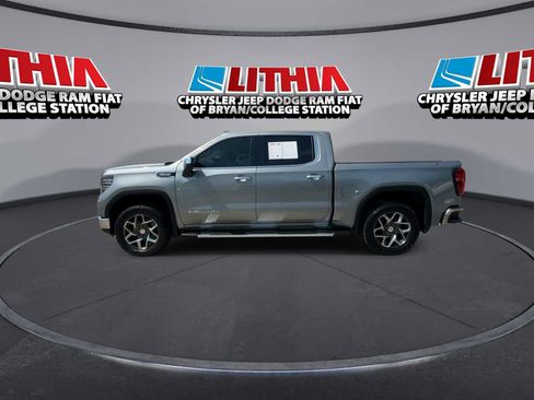 Used 2023 GMC Sierra 1500 SLT w/ SLT Premium Plus Package AWD/4WD image 5