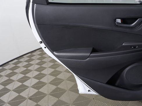 Certified 2023 Hyundai Kona SEL AWD/4WD image 21