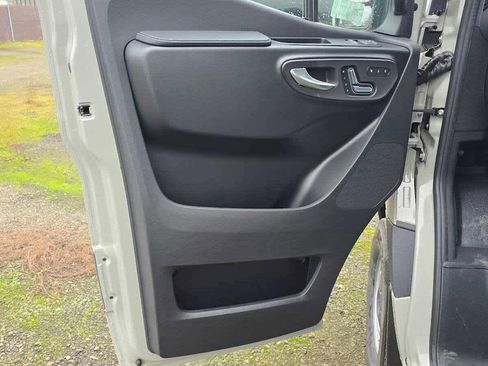 New 2026 Mercedes-Benz Sprinter 2500 image 23