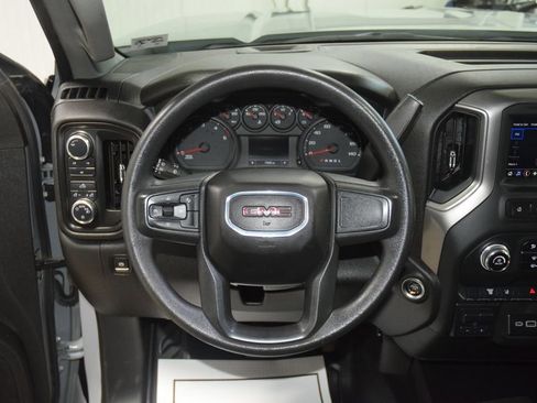 Used 2025 GMC Sierra 3500 Pro w/ Convenience Package image 26