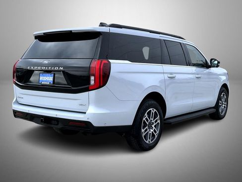 Used 2025 Ford Expedition Max Active image 5