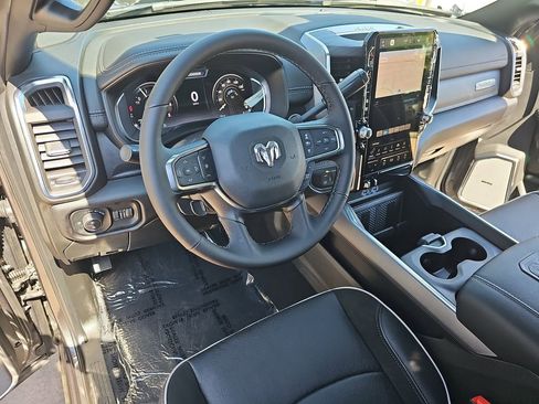 New 2025 RAM 2500 Laramie image 15