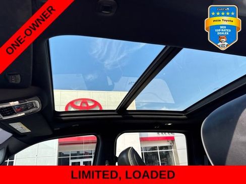 Used 2023 RAM 1500 Limited w/ Body Color Bumper Group RWD image 12