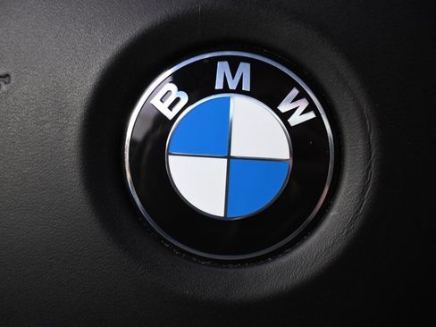 Used 2024 BMW X5 M60i w/ Climate Comfort Package image 39