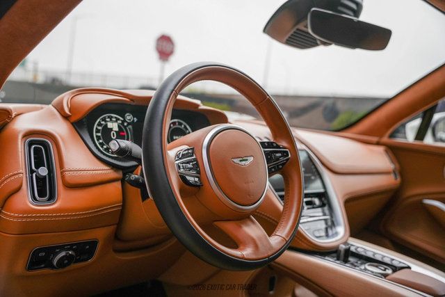 Used 2021 Aston Martin DBX AWD/4WD image 26