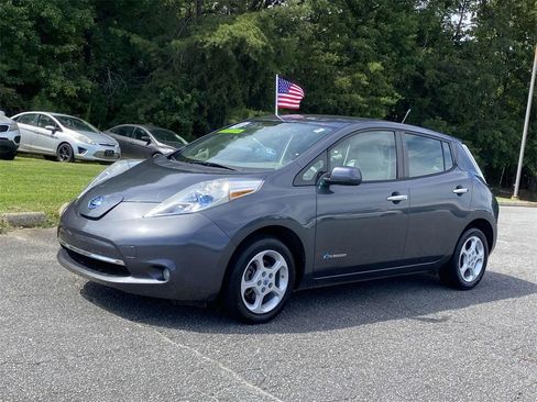 Used 2013 Nissan Leaf SV w/ LED & Quick Charge Pkg image 1