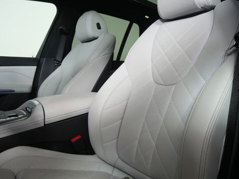 Certified 2023 BMW X5 sDrive40i w/ Premium Package image 10