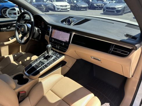 Used 2021 Porsche Macan S AWD/4WD image 21