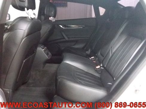 Used 2015 Maserati Quattroporte S Q4 image 11