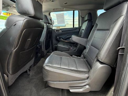 Used 2016 GMC Yukon XL Denali w/ Open Road Package AWD/4WD image 30