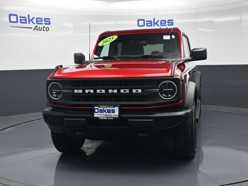 Used 2025 Ford Bronco Big Bend AWD/4WD image 2