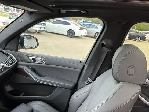 Used 2020 BMW X5 xDrive40i w/ Convenience Package image 64