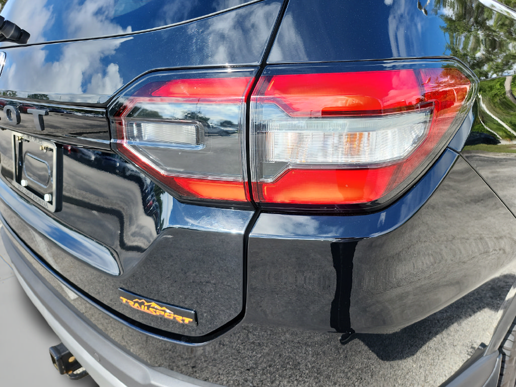 Certified 2025 Honda Pilot TrailSport image 15