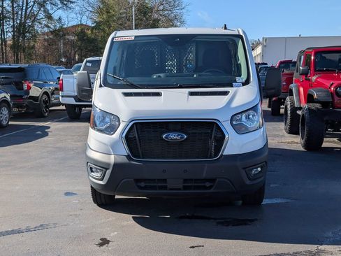 Used 2024 Ford Transit 250 Low Roof w/ Exterior Upgrade Package image 4