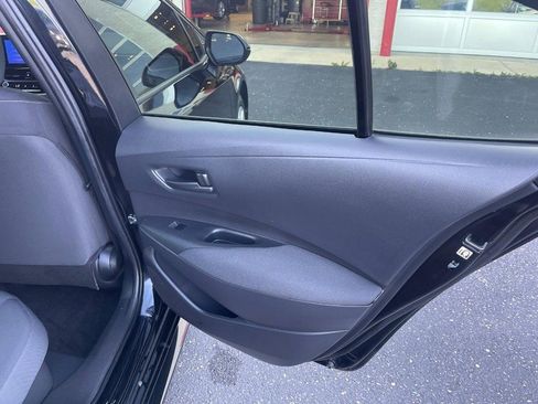 Used 2024 Toyota Corolla LE FWD image 9
