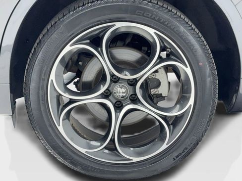 Used 2023 Alfa Romeo Stelvio Ti image 55