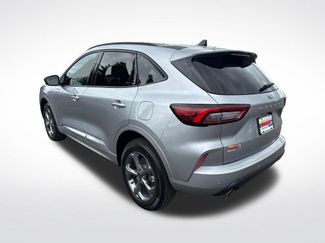 Used 2023 Ford Escape ST-Line w/ Tech Pack #1 AWD/4WD video 3