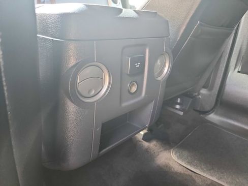 Used 2015 Ford F350 Lariat w/ Chrome Package image 28