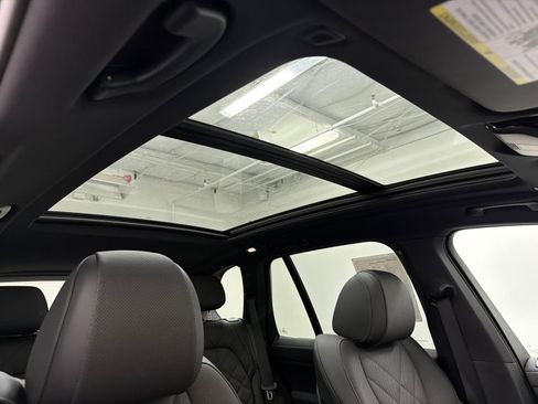 Used 2026 BMW X5 xDrive40i image 12