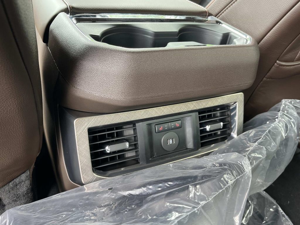 New 2026 Ford F250 King Ranch w/ Tremor Off-Road Package AWD/4WD image 22