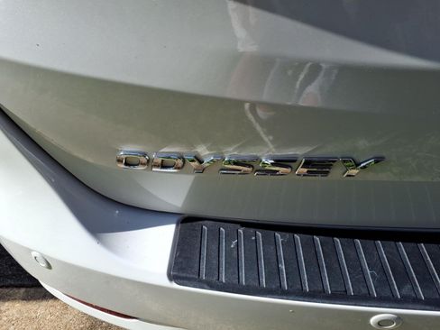 Used 2023 Honda Odyssey Elite image 28
