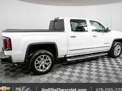 Used 2017 GMC Sierra 1500 SLT RWD image 2