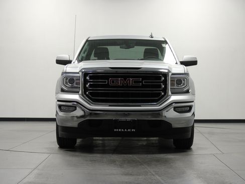 Used 2018 GMC Sierra 1500 SLE w/ SLE Value Package RWD image 9