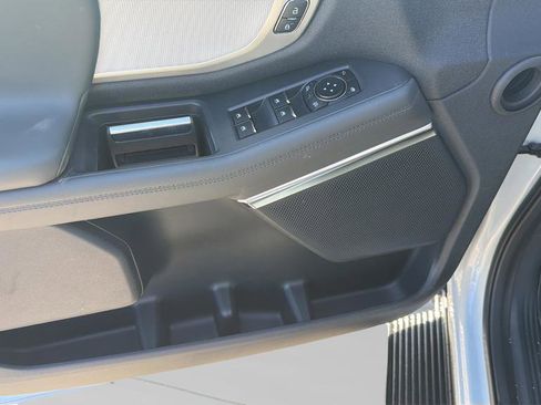 New 2026 Ford Expedition Active AWD/4WD image 14
