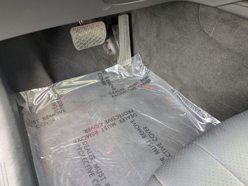 Certified 2025 Mercedes-Benz E 350 4MATIC Sedan image 17