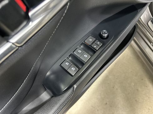 Used 2018 Toyota Camry XSE w/ Protection Package (Q2) FWD image 18