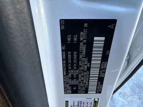 Used 2024 Lexus RX 350 Premium w/ Convenience Package image 30