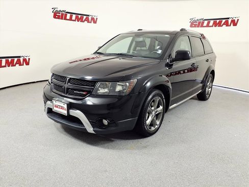 Used 2015 Dodge Journey Crossroad w/ Flexible Seating Group image 2
