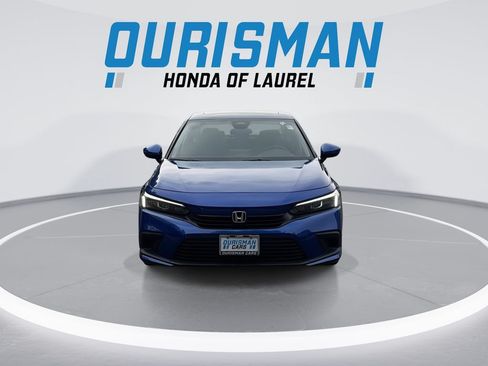 Used 2023 Honda Civic EX image 3