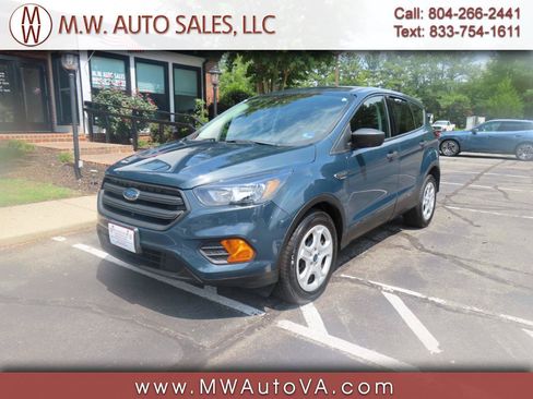 Used 2019 Ford Escape S FWD image 1