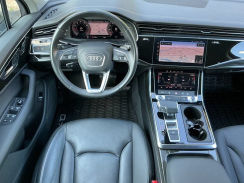 Used 2023 Audi Q7 2.0T Premium w/ Convenience Package AWD/4WD image 18