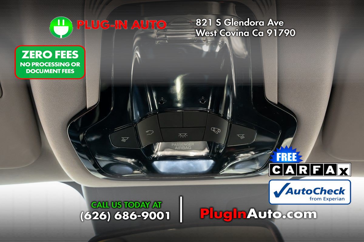 Used 2019 Alfa Romeo Giulia w/ Quick Order Package 22K Sport RWD image 20
