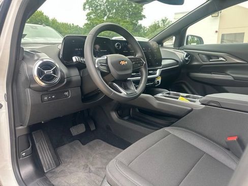 New 2026 Chevrolet Equinox EV LT FWD image 14