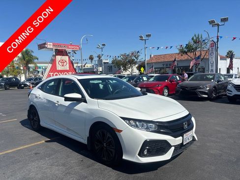 Used 2018 Honda Civic EX image 2