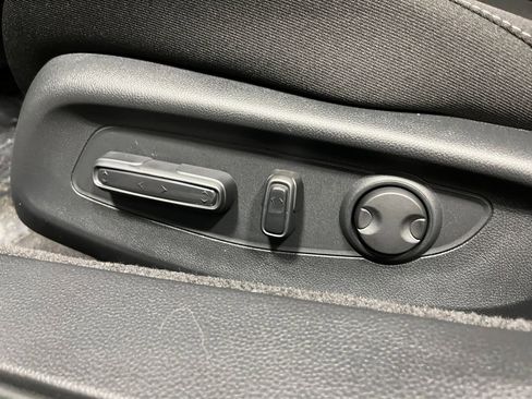 New 2025 Honda Accord SE image 17