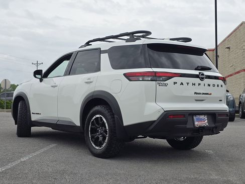 Used 2025 Nissan Pathfinder Rock Creek AWD/4WD image 17