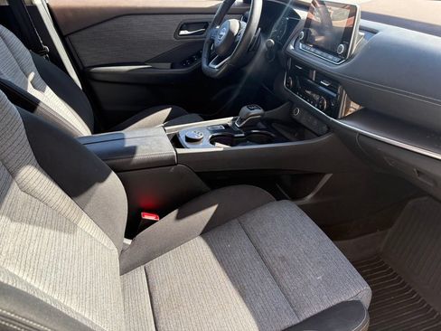Used 2022 Nissan Rogue SV AWD/4WD image 8