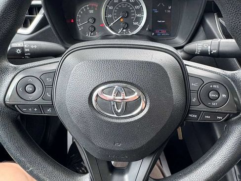 Used 2023 Toyota Corolla LE FWD image 13