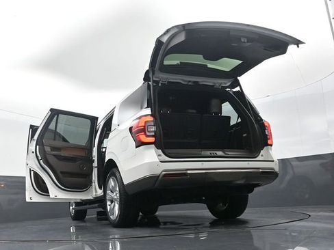 Used 2023 Ford Expedition King Ranch image 30