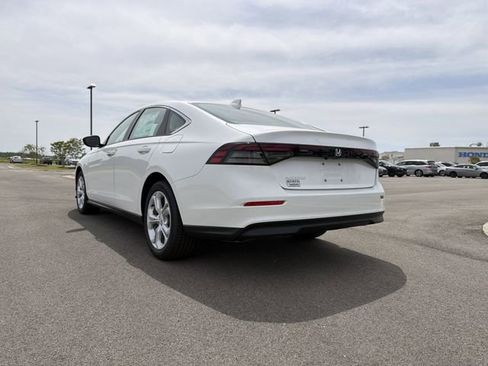 New 2026 Honda Accord LX image 3