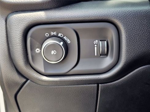 New 2026 RAM 3500 Tradesman AWD/4WD image 46