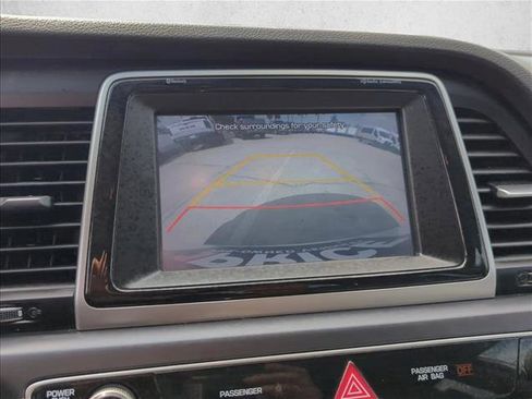 Used 2018 Hyundai Sonata SEL w/ Cargo Package FWD image 11
