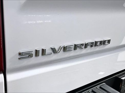 Certified 2024 Chevrolet Silverado 1500 High Country w/ Technology Package AWD/4WD image 29
